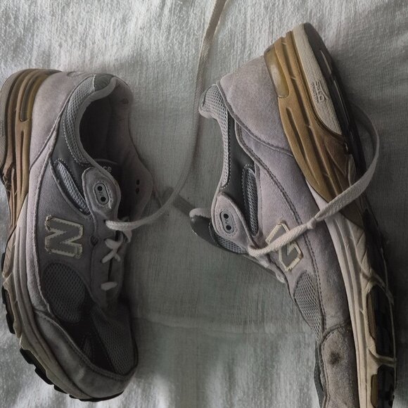 Womens New Blanace Gym Shoes 993 - Picture 3 of 7